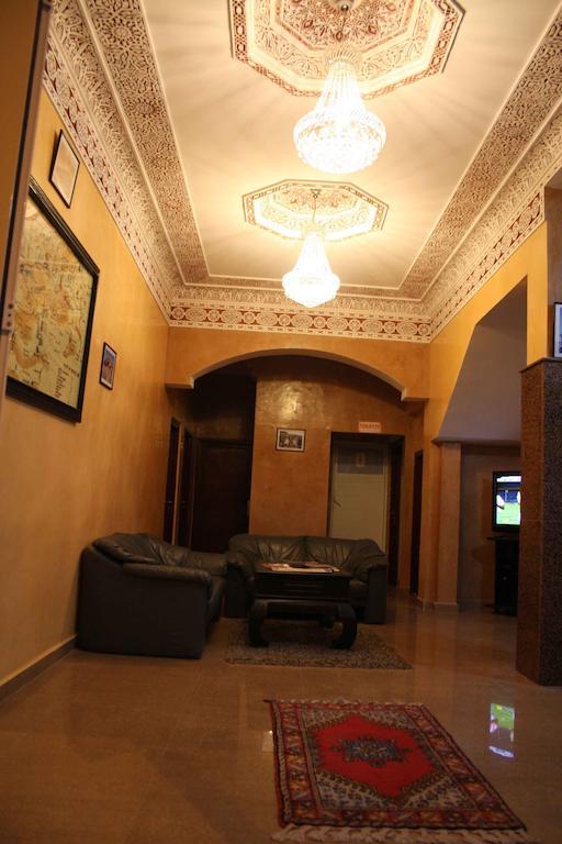 Hotel Amsterdam ワルザザート エクステリア 写真