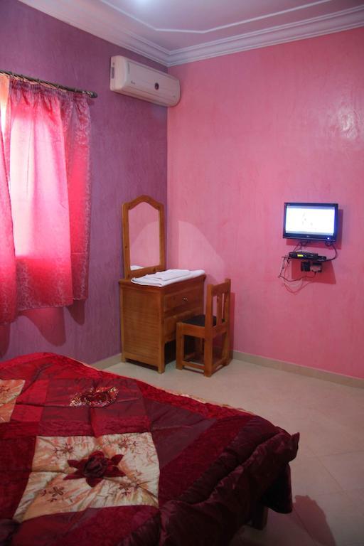 Hotel Amsterdam ワルザザート 部屋 写真